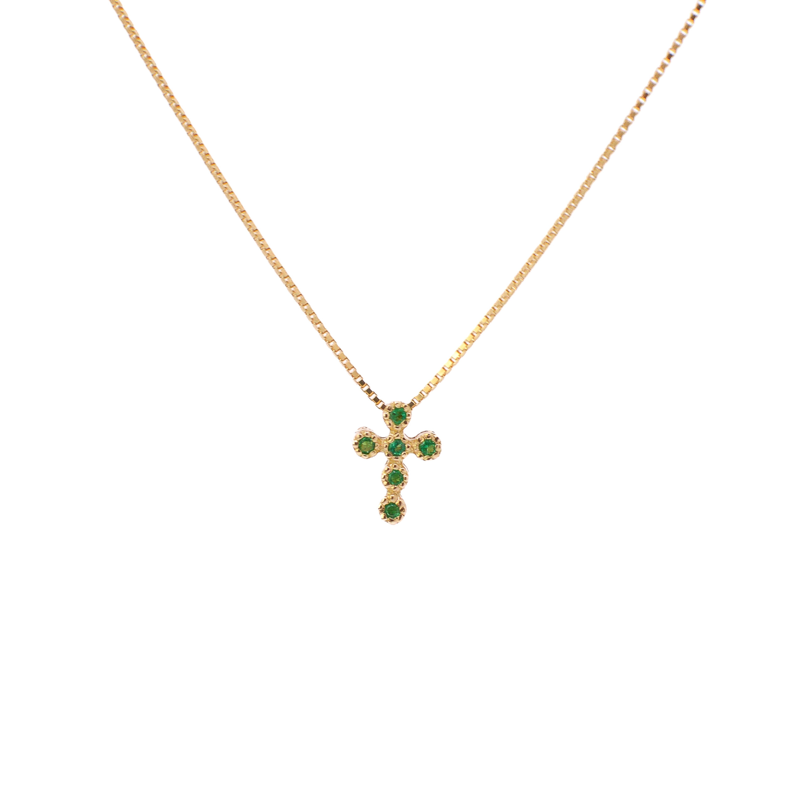 Pasante Cruz con Esmeralda